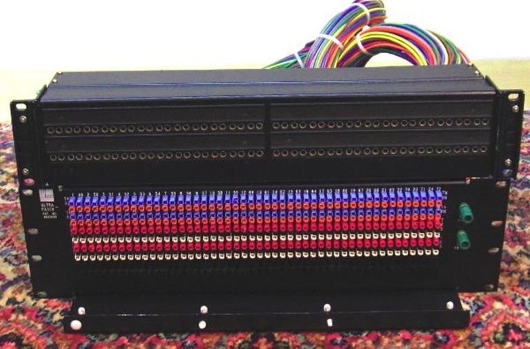Image sur ADC 96 point TT (Bantam) patch panels: BJF403-4MKII