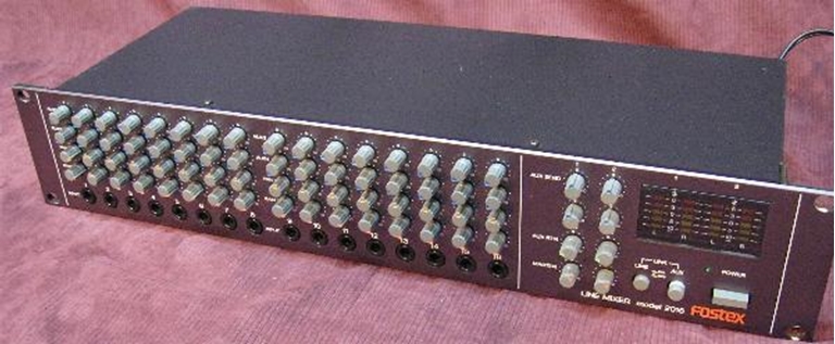Image sur Fostex 2016 RackMount Line Mixer