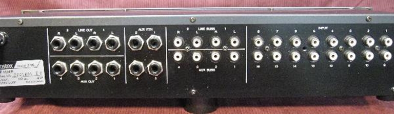 Image sur Fostex 2016 RackMount Line Mixer