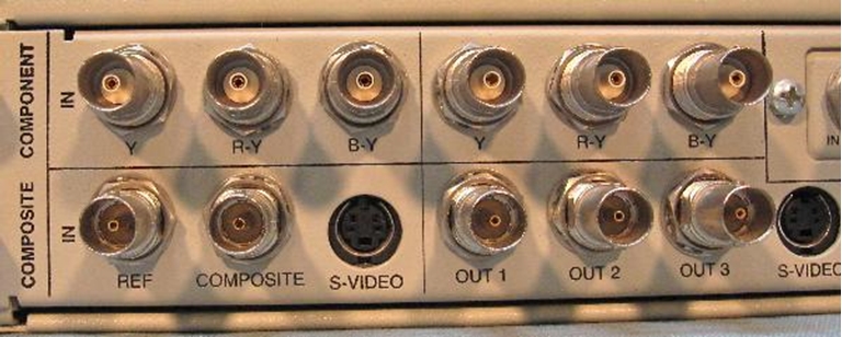 Image sur AVID Breakout box Part# 0020-00365-01