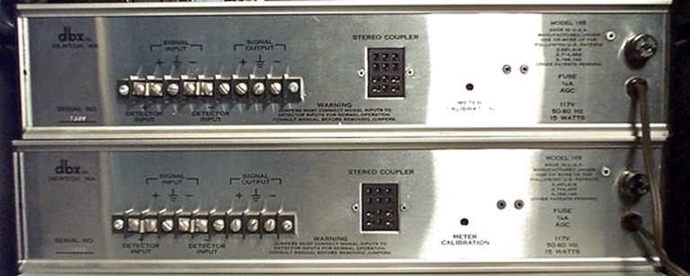 Image sur DBX 165 Compressor/Limiter early 1980s version. SOLD OUT