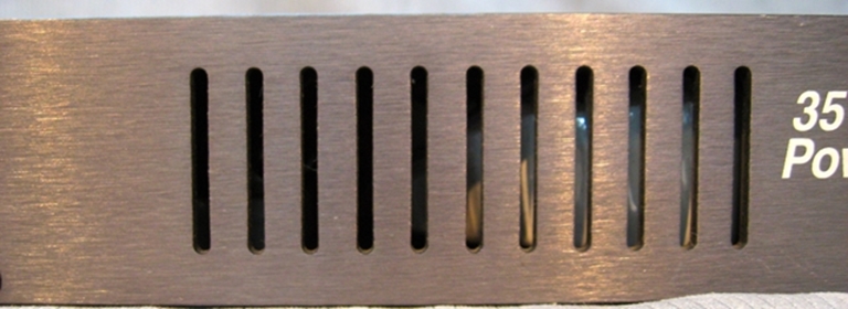 Image sur Rolls RA235 Power Amplifier