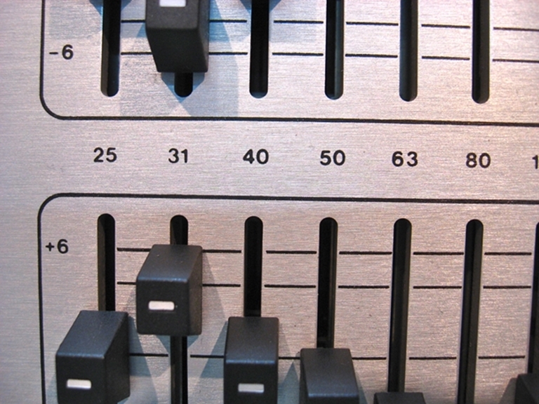 Image sur Klark-Teknik DN360 Equalizer