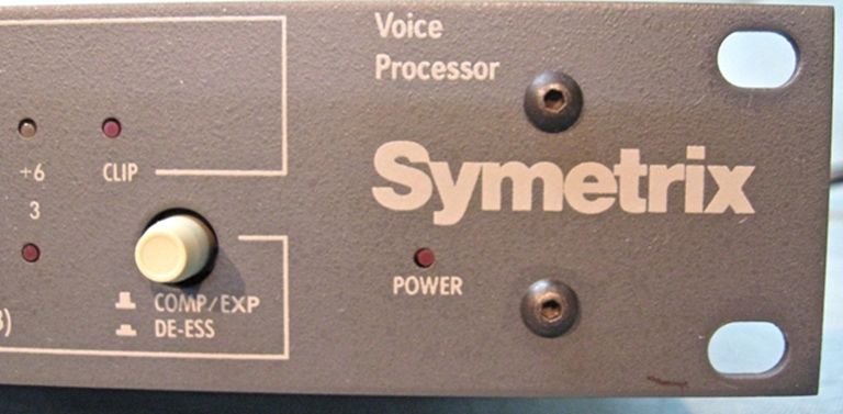 Image sur Symetrix 528 Vocal Processor, sn20402