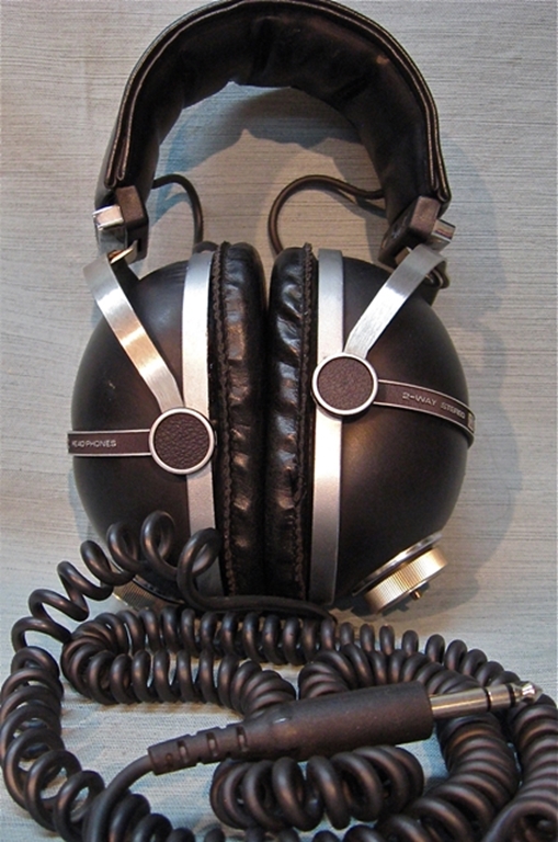 Afbeelding van Pioneer SE-505 Stereo Headphones, 2/2