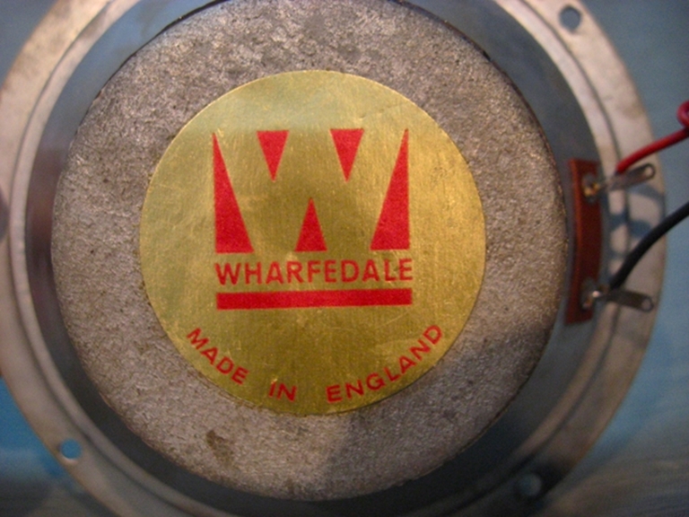 Image sur Wharfedale 4" Midrange, from W60c cabinet