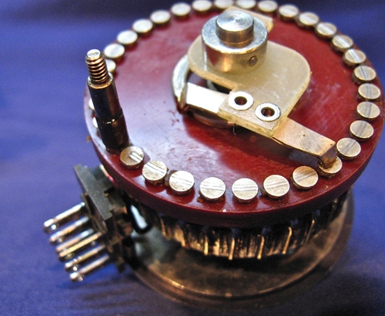 Afbeelding van Tech Lab LA.831.5.C Stepped Attenuators, sn8704.