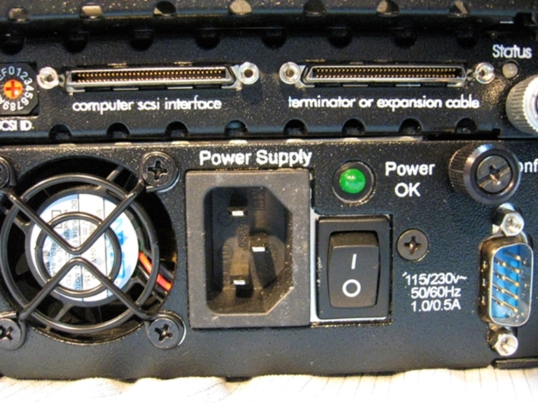 Afbeelding van Medéa 5 disk Raid Array, Model 5/320 RTR