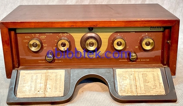 Image sur Altec Lansing A440A  HiFi Preamplifier,  sn224.