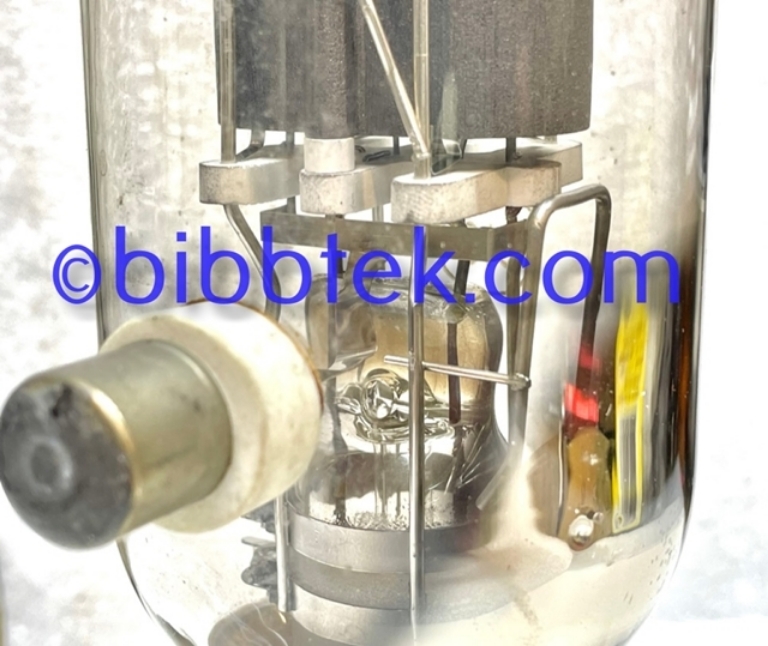 Image sur RCA 810 vacuum tube, Unboxed, NOS. Reduced Price!