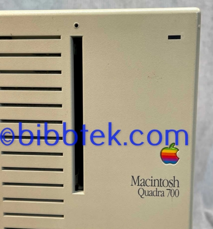 Image sur Apple mac Quadra 700 computer   Sold out.