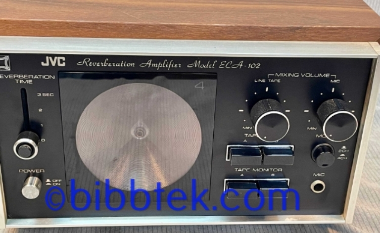 Afbeelding van JVC ECA 102 Reverb unit, "Radar Screen reverberation amplifier".