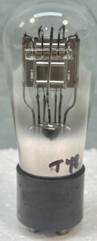 Image sur National Union Vacuum Tube, Type 30.